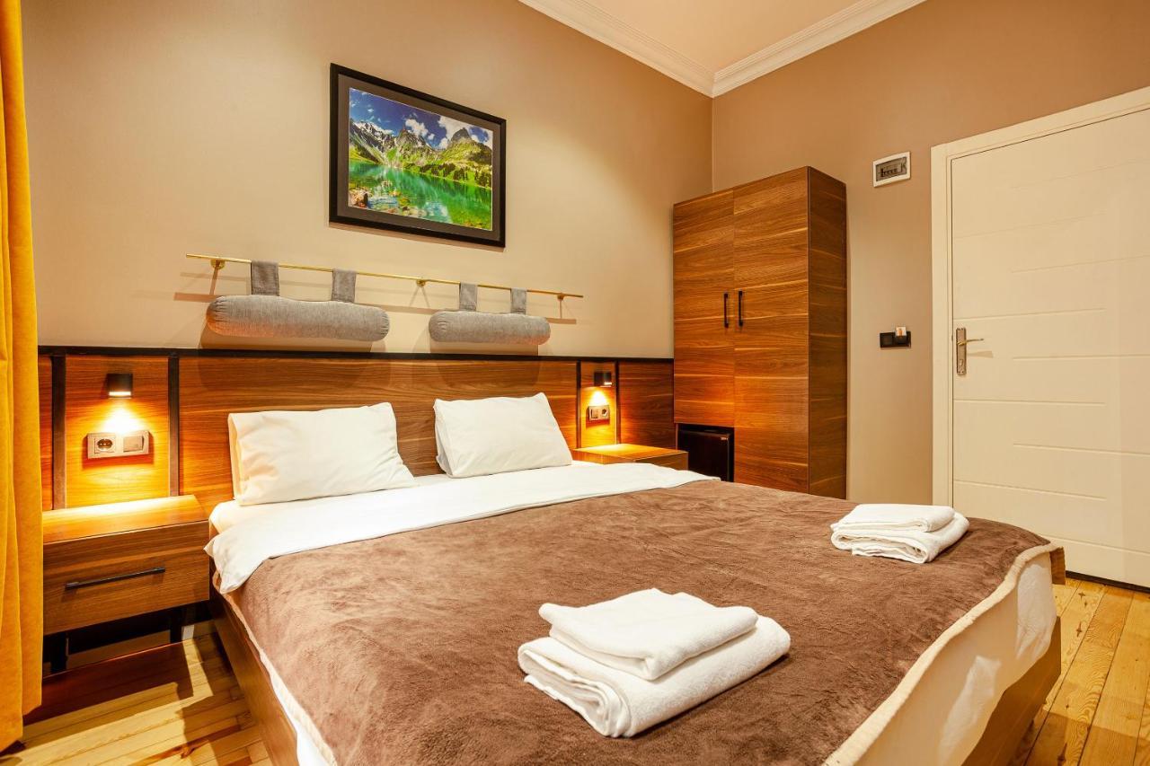 Aram Kerasi Rooms Истанбул Екстериор снимка