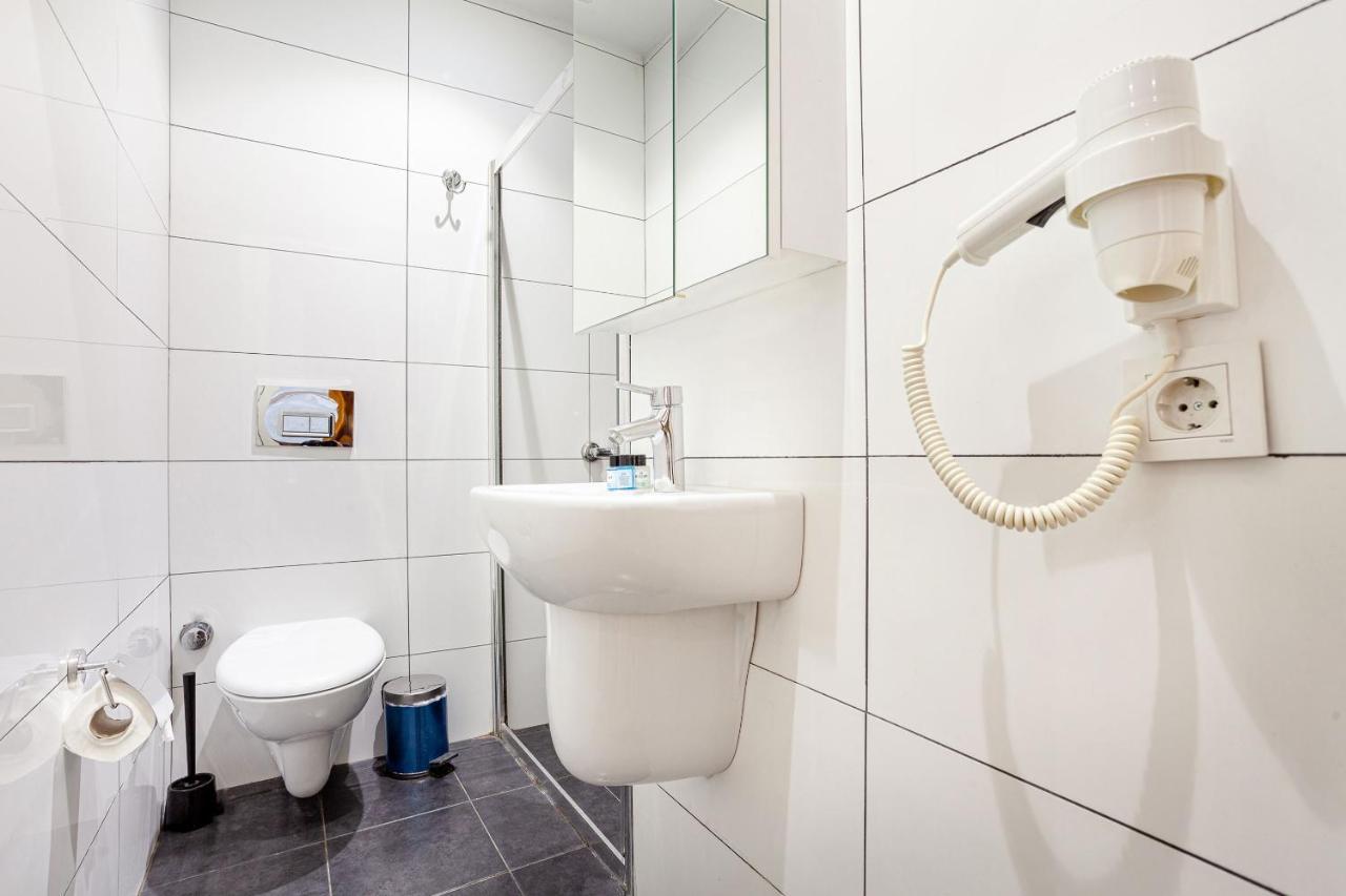 Aram Kerasi Rooms Истанбул Екстериор снимка