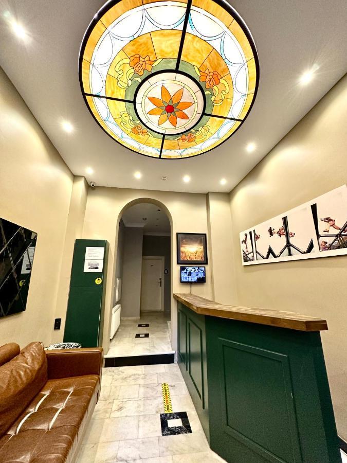 Aram Kerasi Rooms Истанбул Екстериор снимка