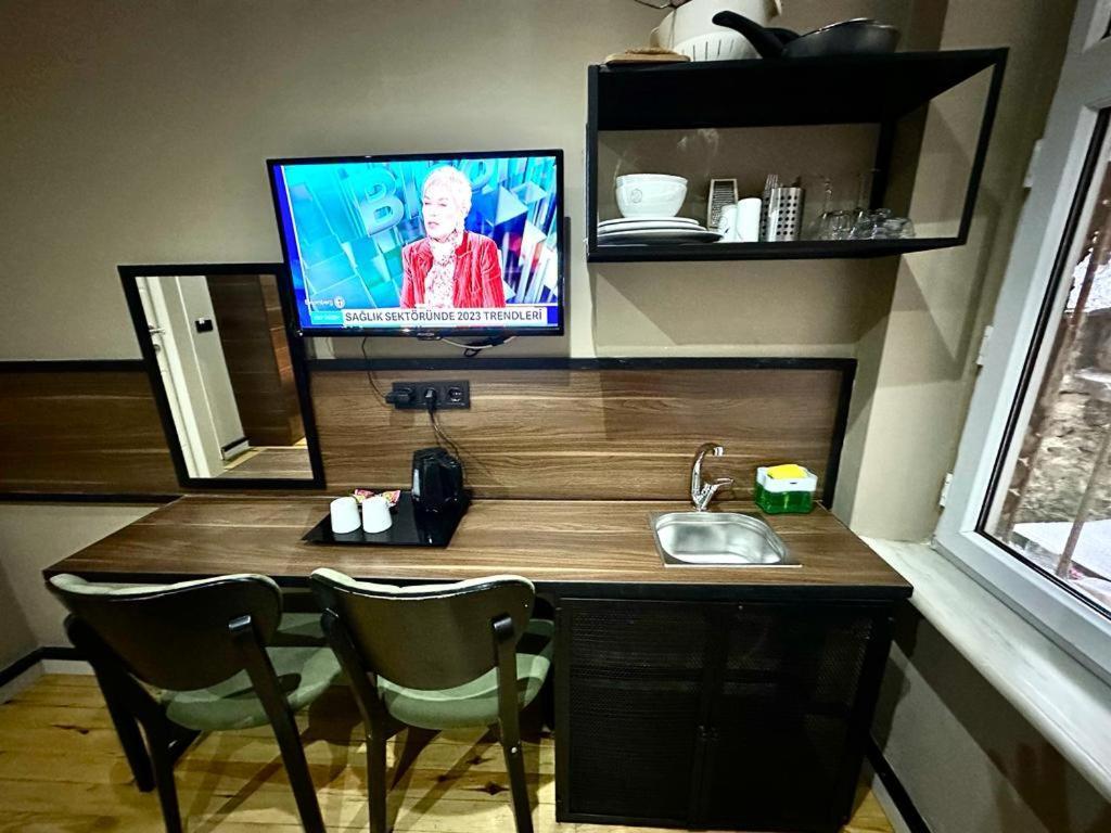 Aram Kerasi Rooms Истанбул Екстериор снимка